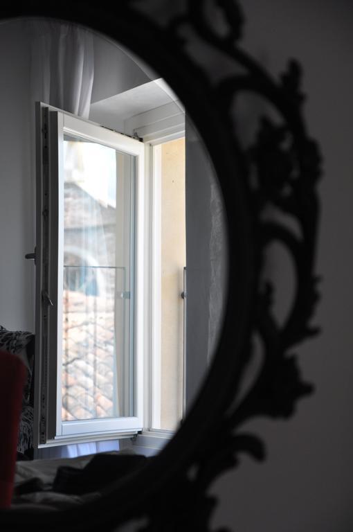 Casa Fola - City Centre Rooms Verona Eksteriør bilde